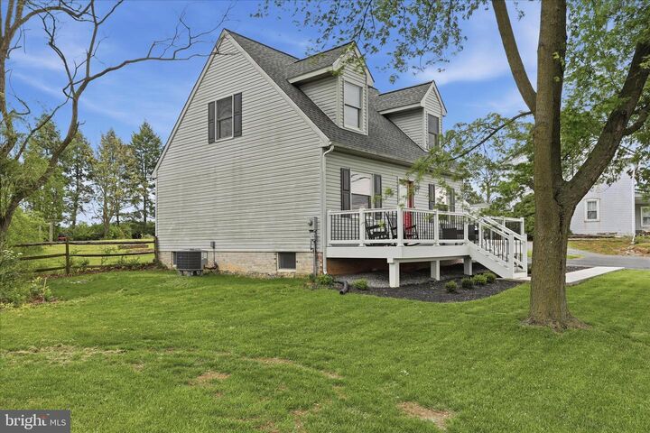 Property Photo:  13427 Maugansville Road  MD 21740 