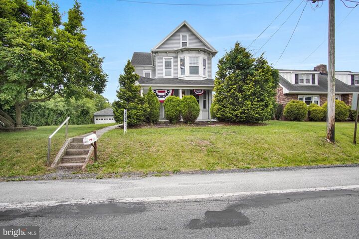 Property Photo:  1976 Carlisle Road  PA 17408 