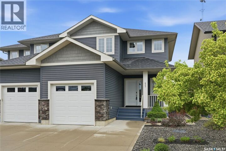 Property Photo:  433 Redwood Crescent  SK S0K 0A1 