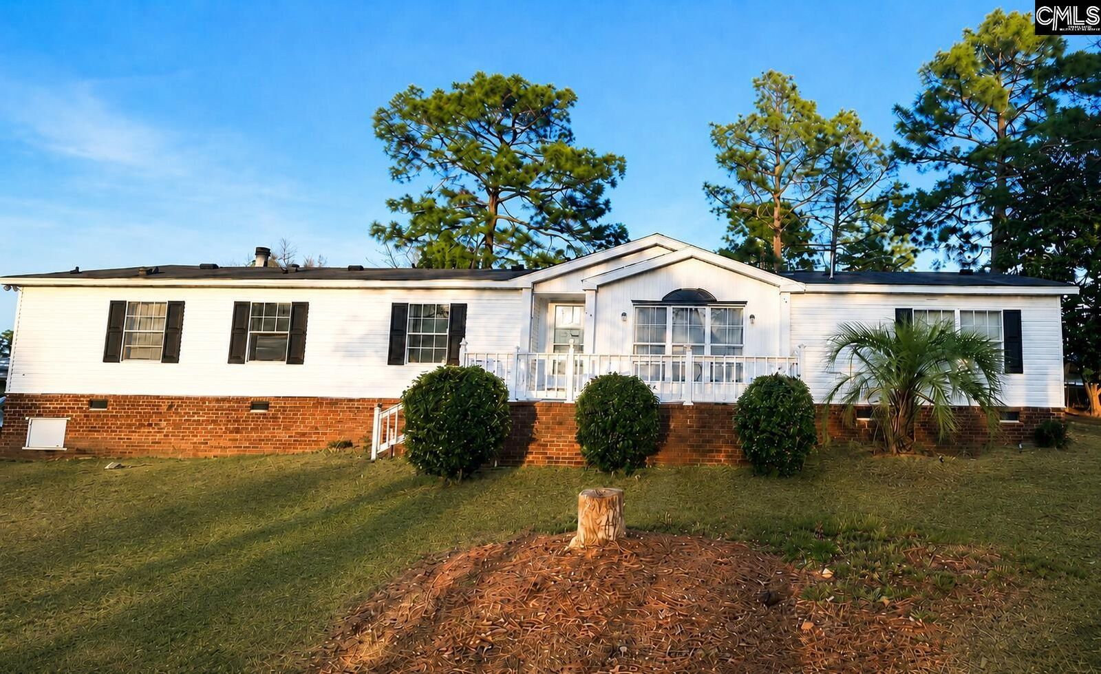 Property Photo: 150 Crestwood Arch SC 29073