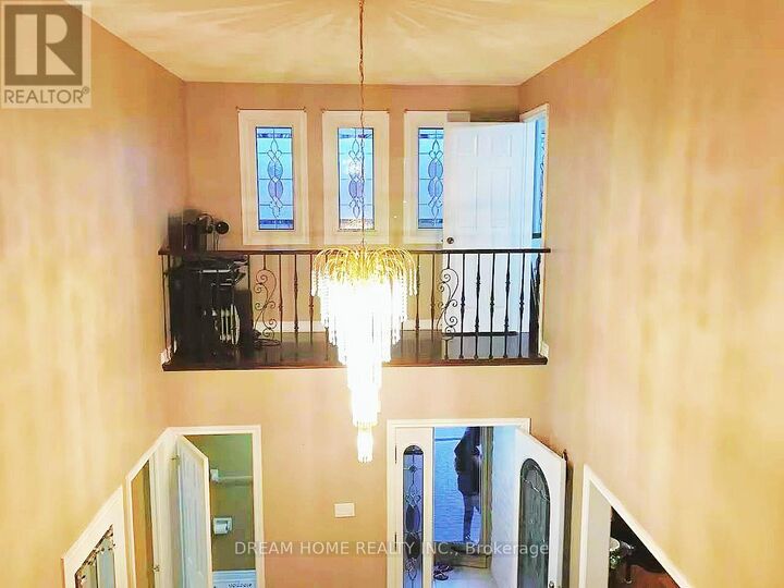 Property Photo: 67 Cornell Crescent ON L3S 3H2