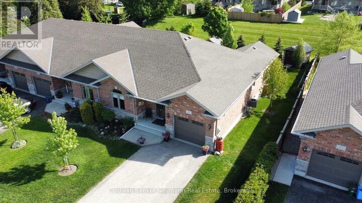 Property Photo: 12 Brown Street South ON N0G 1M0
