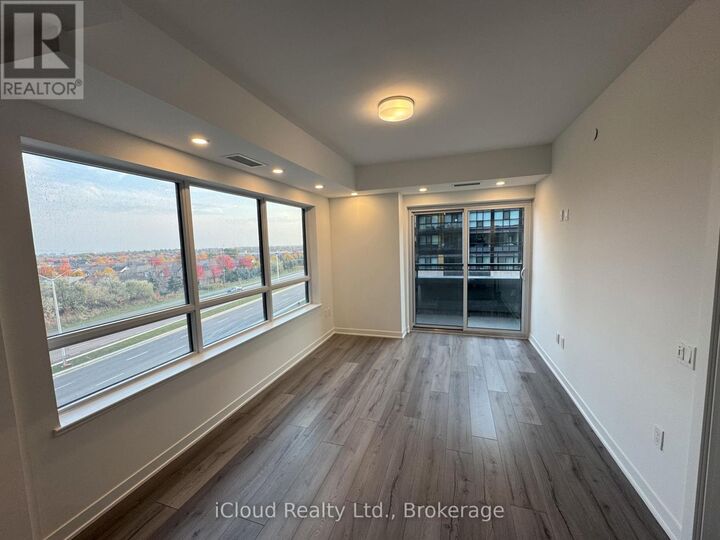 Property Photo: 395 Dundas Street West 417 ON L6M 5R8
