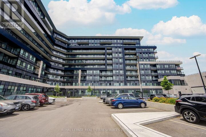 Property Photo: 395 Dundas Street West 822 ON L6M 5R8