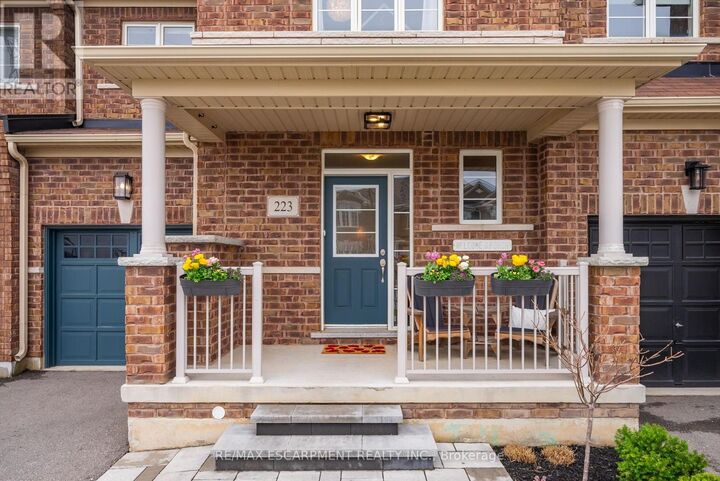 Property Photo:  223 Skinner Road  ON L8B 1X2 