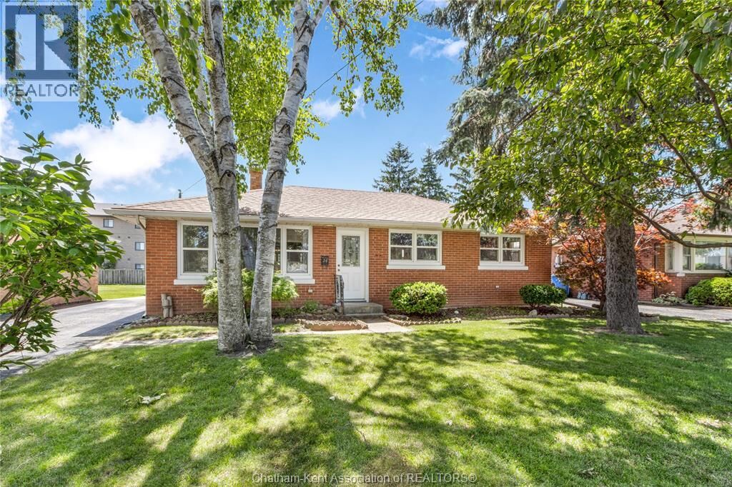 Property Photo:  24 Galbraith Street  ON N7L 3X7 