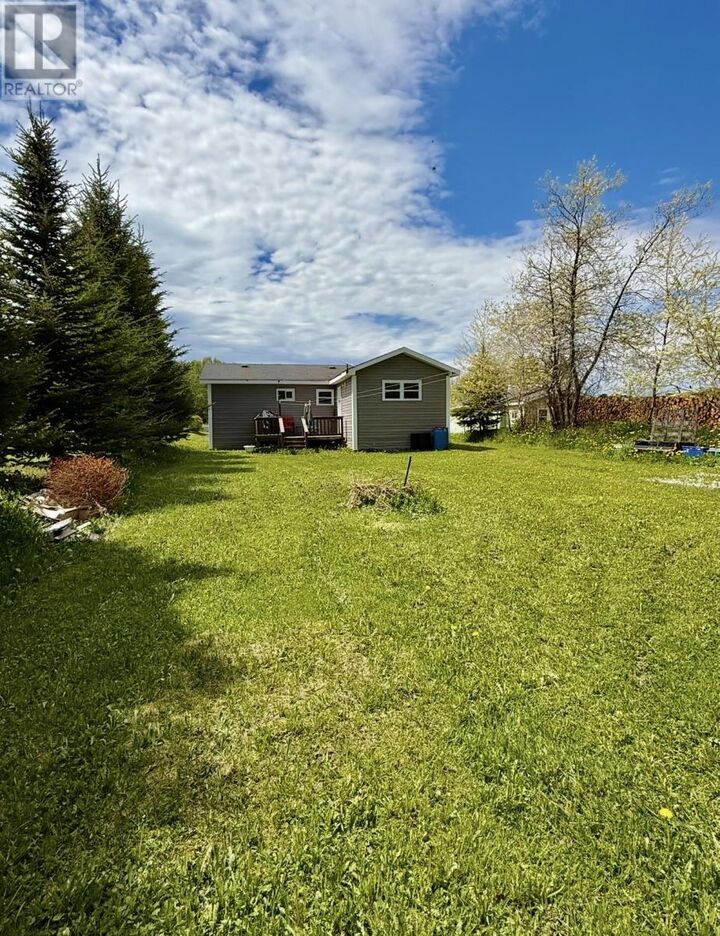 Property Photo:  4 Sixth Avenue  NL A8A 2B5 