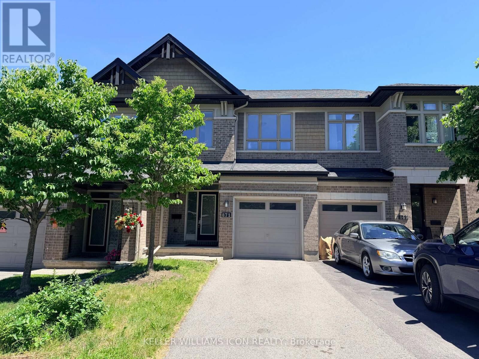 Property Photo:  871 Fletcher Circle  ON K2T 0B8 