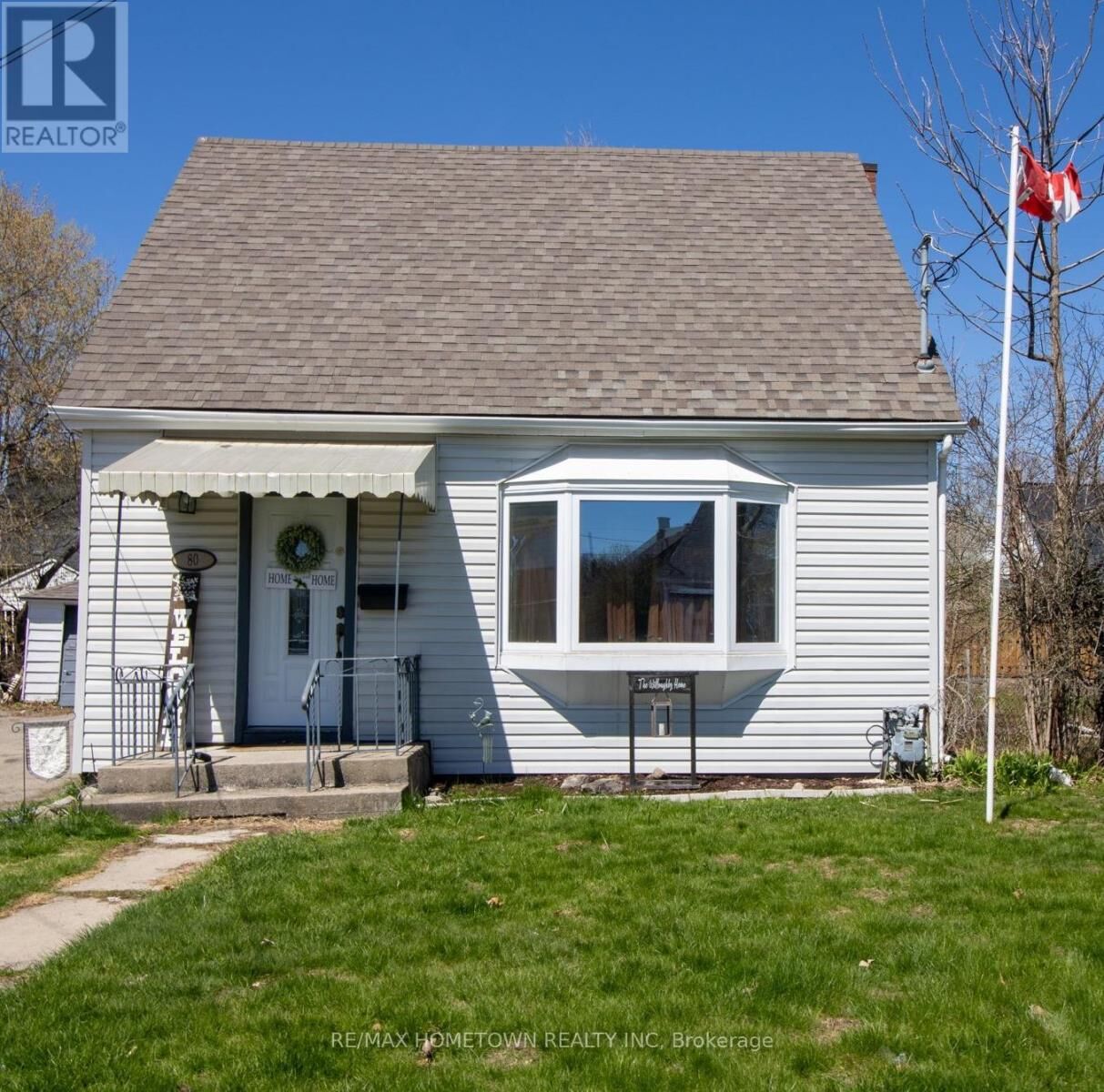 Property Photo:  80 Chaffey Street  ON K6V 4L7 