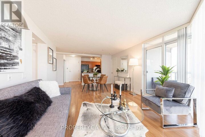 Property Photo: 83 Borough Drive 906 ON M1P 5E4