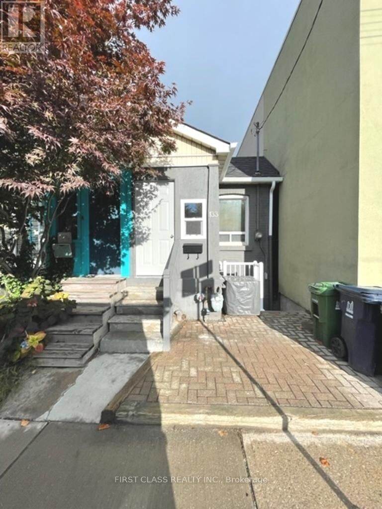 Property Photo:  133 Coxwell Avenue East Bsmt  ON M4L 3B4 