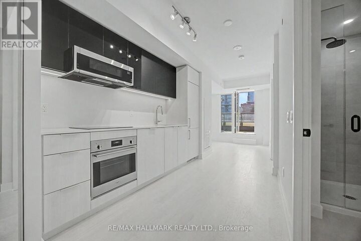 Property Photo:  308 Jarvis Street 404  ON M5B 0E3 