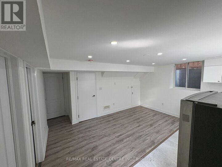 Property Photo:  16 Bucksaw Street  ON L7A 4R1 
