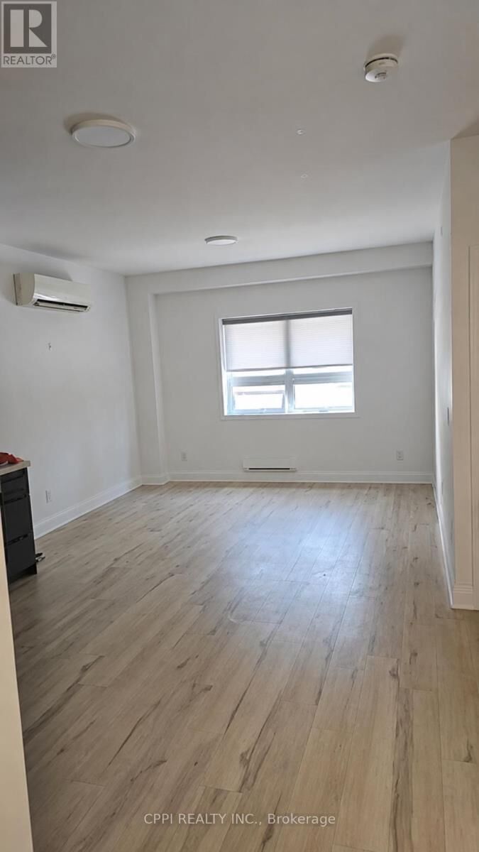 Property Photo:  255 Emerick Avenue 109  ON L2A 2W4 