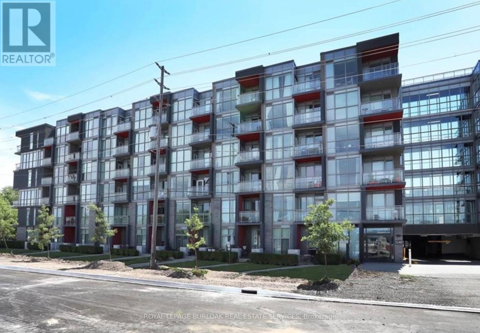 Property Photo: 5240 Dundas Street B504 ON L7L 0J6