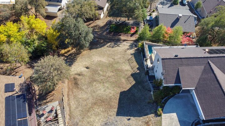 Property Photo:  501 Indian Hill Rd  CA 95228 