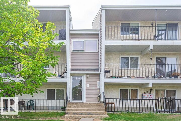 3819 76 Street NW 6 — photo 1