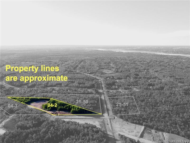 Lot 04-2 Route 114 — photo 1