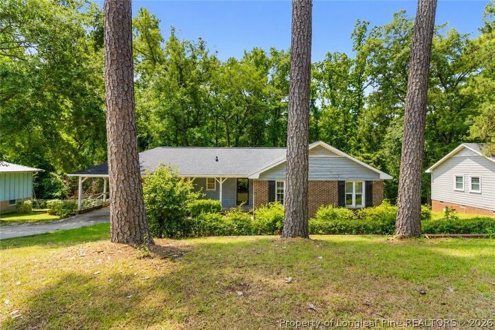 Property Photo:  1812 Swann Street  NC 28303 