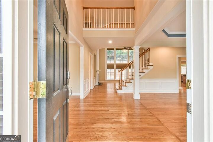Property Photo: 5155 Harbury Lane GA 30024