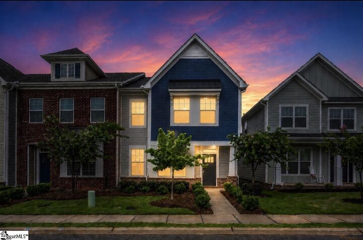 Property Photo: 8 Leander Drive SC 29651