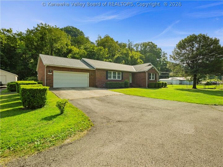 Property Photo:  2921 Cabin Creek Road  WV 25061 