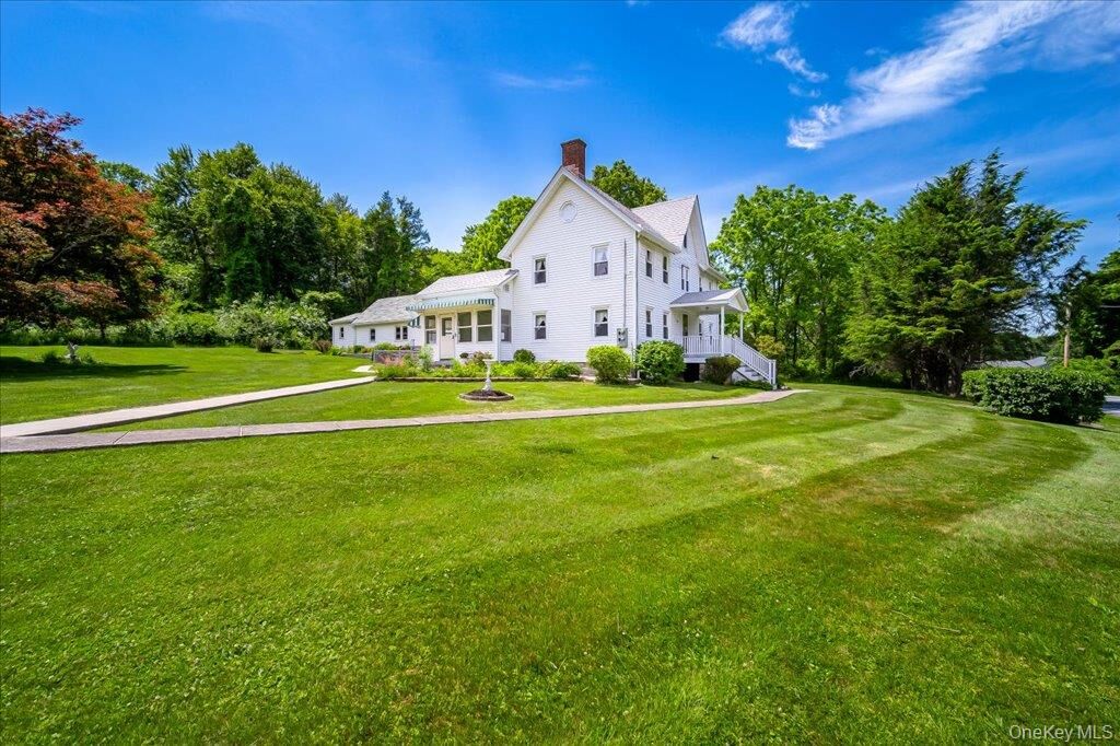 Property Photo:  150 Mount Airy Road  NY 12553 