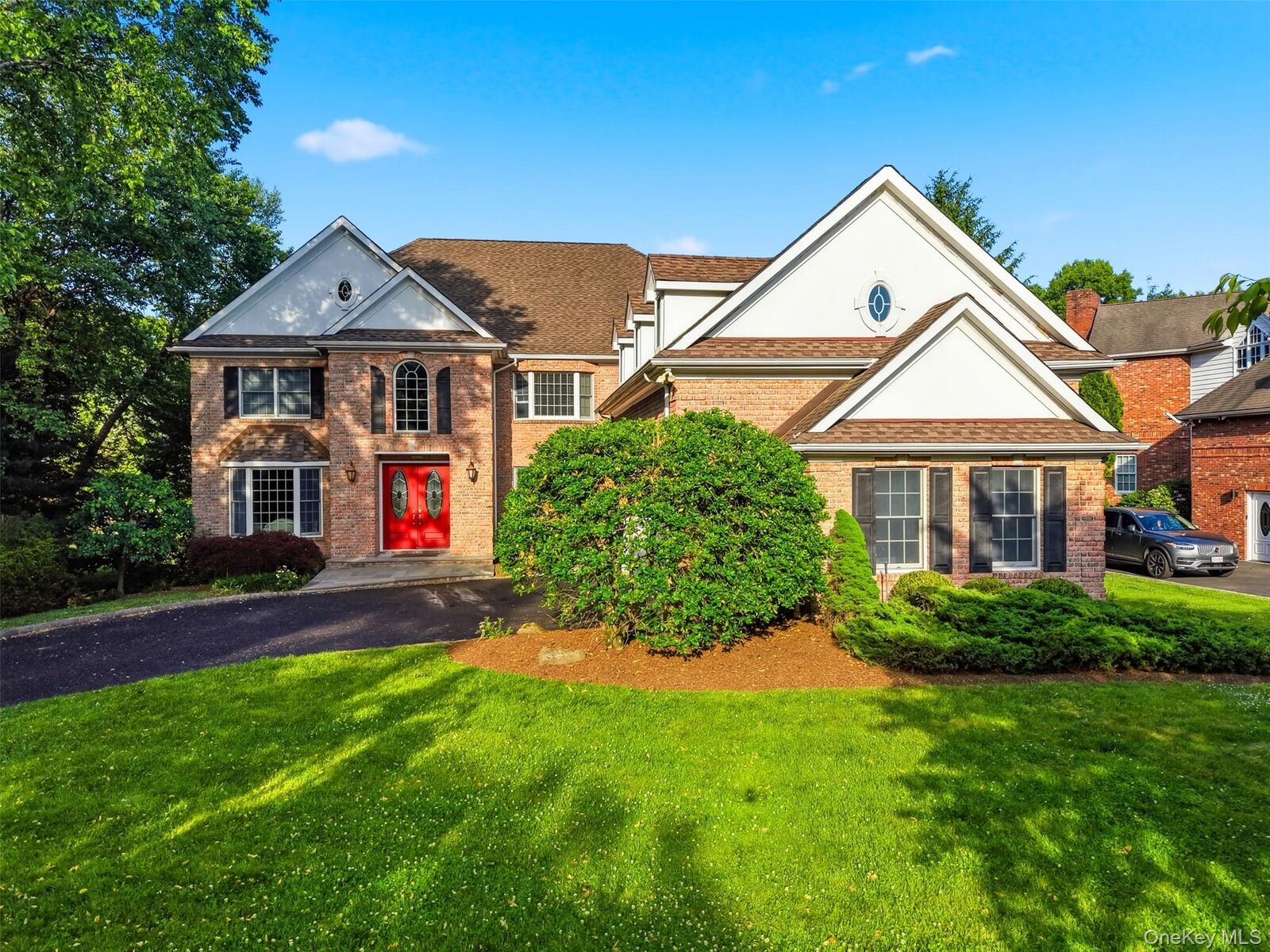 Property Photo:  19 Shelley Lane  NY 10604 