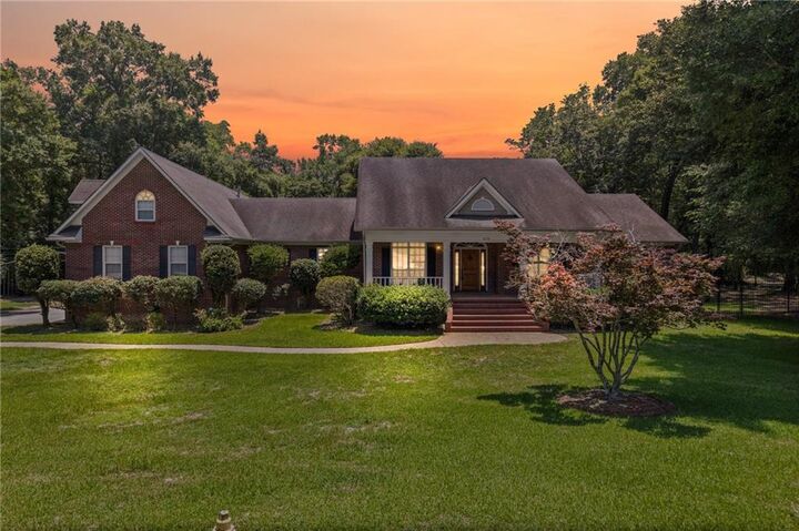 Property Photo: 234 Autumn Drive AL 36571