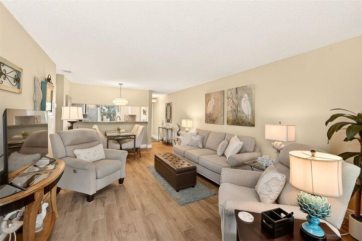 Property Photo: 3001 58th Avenue S 612 FL 33712