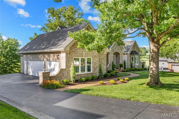 Property Photo:  684 Clifden Drive  MO 63304 