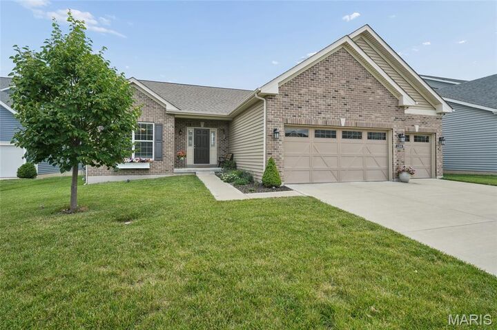 Property Photo:  2384 Chemin Avenue  MO 63301 