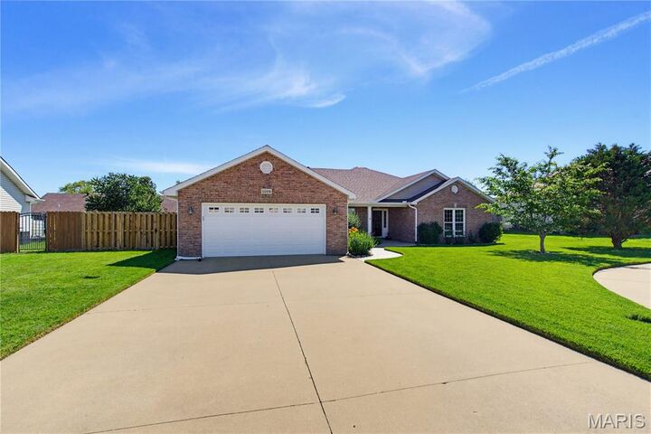 Property Photo: 1108 Tulip Trace MO 63801