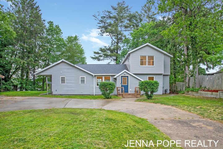 Property Photo: 3860 Wilson Beach Road MI 49457