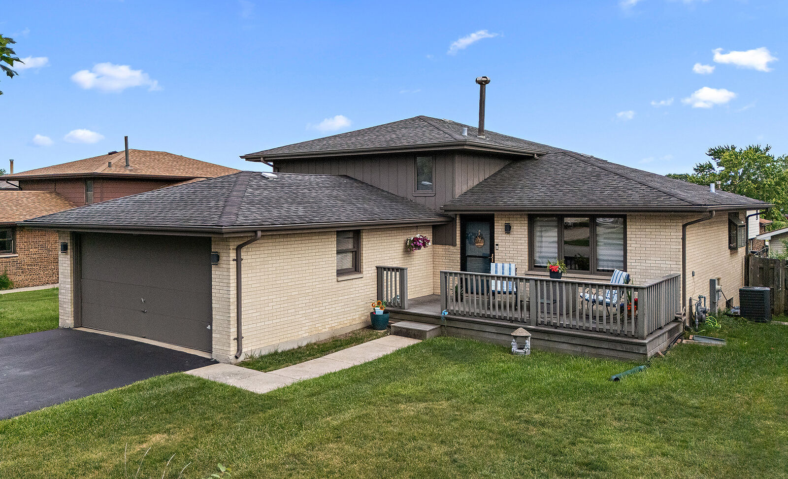 Property Photo:  8841 167th Street  IL 60487 