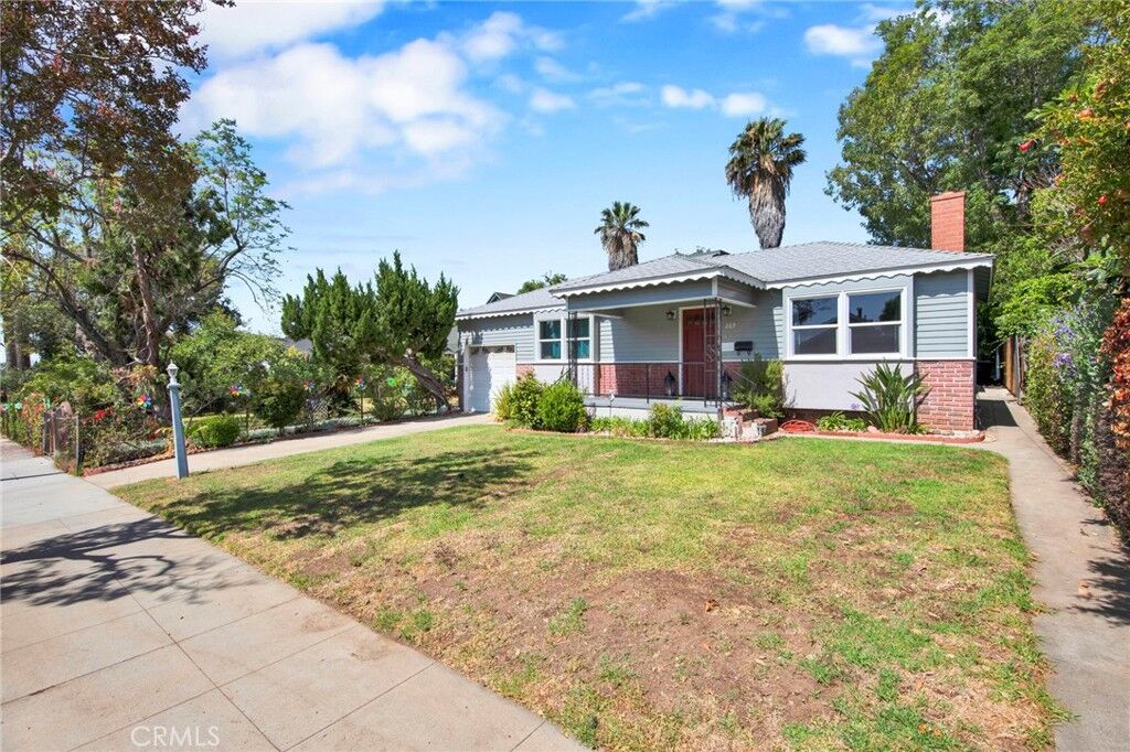 Property Photo: 269 N Alta Vista CA 91016