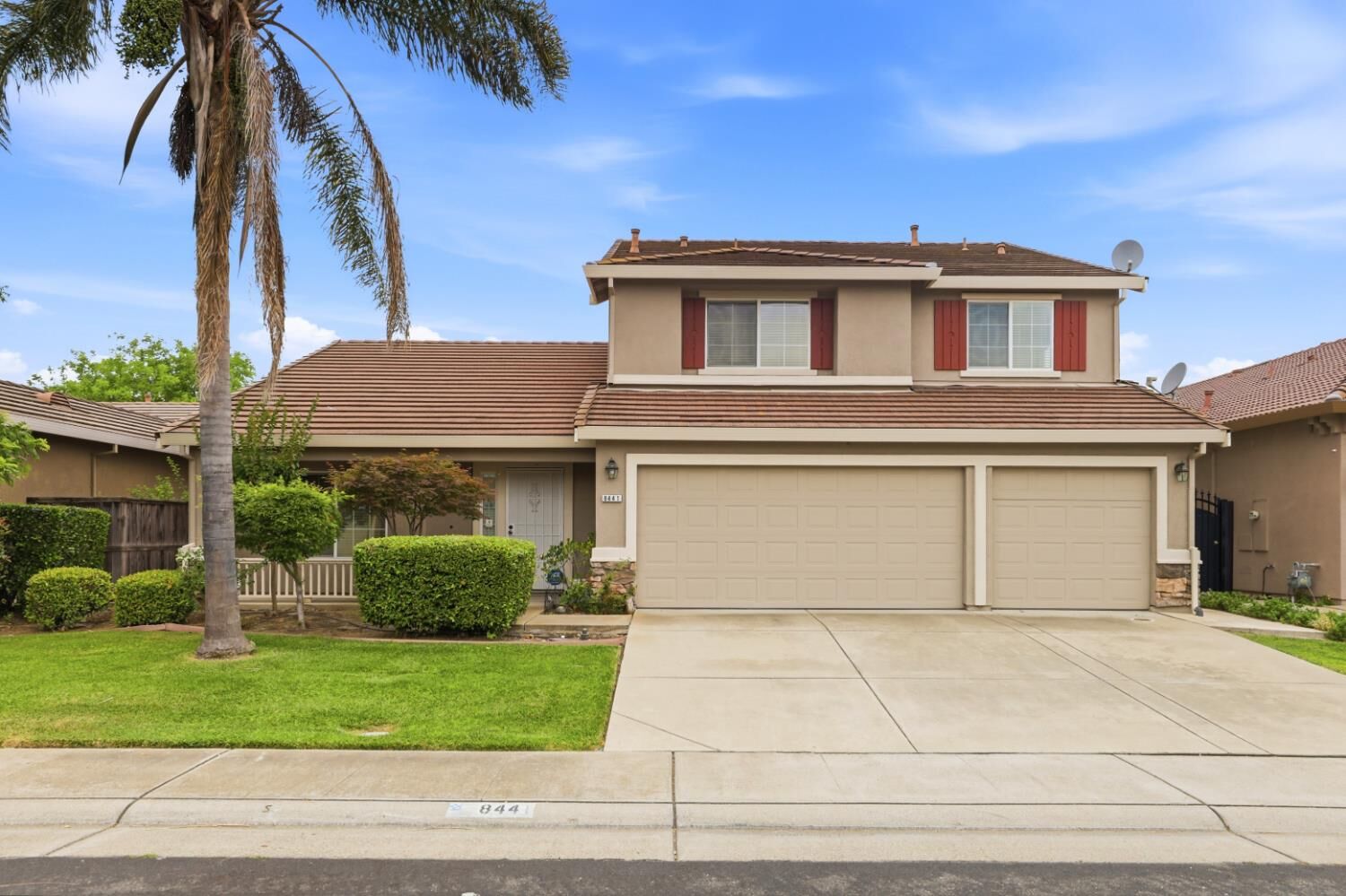 Property Photo: 8441 Felton Crest Way CA 95624