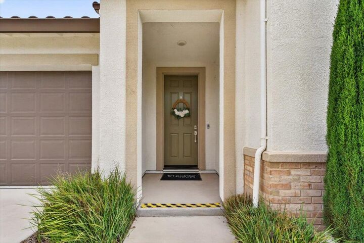 Property Photo: 620 River Street CA 95648