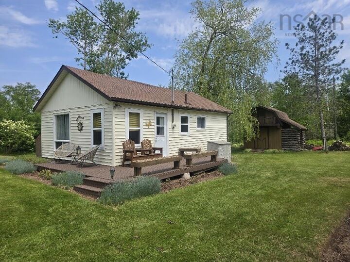 70 Andersens Road — photo 1