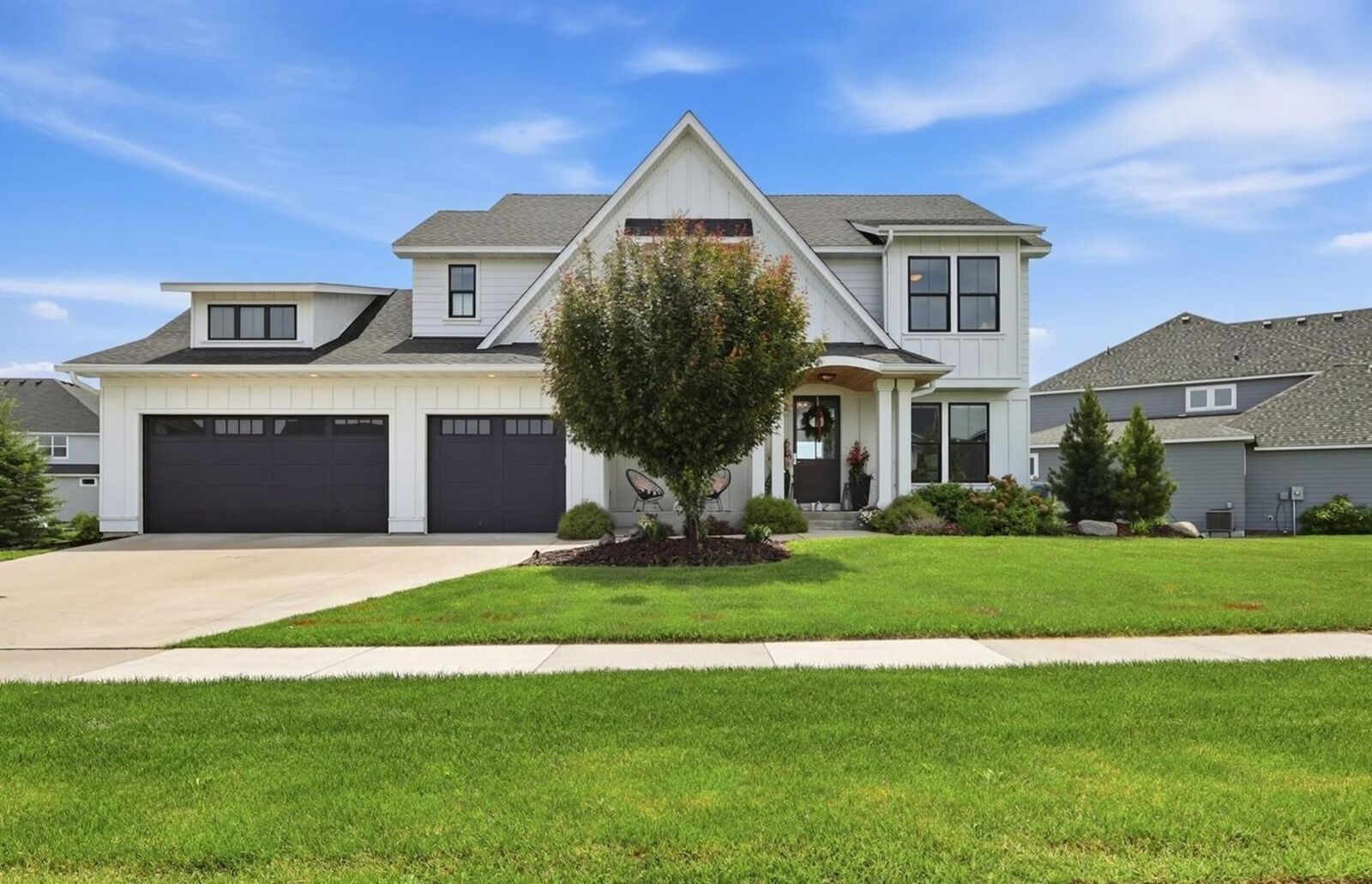 Property Photo:  18447 75th Place N  MN 55311 