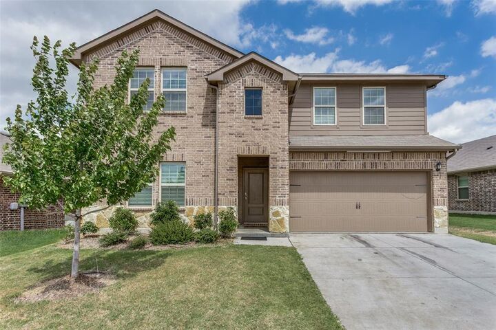 Property Photo: 1339 Turkey Run Drive TX 76207