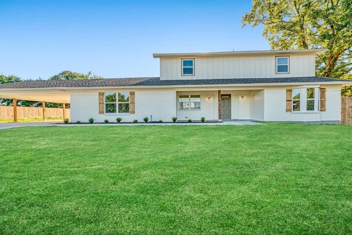 Property Photo: 670 County Road 44050 TX 75473