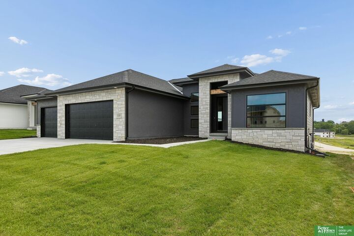 Property Photo:  10709 S 219th Avenue  NE 68028 