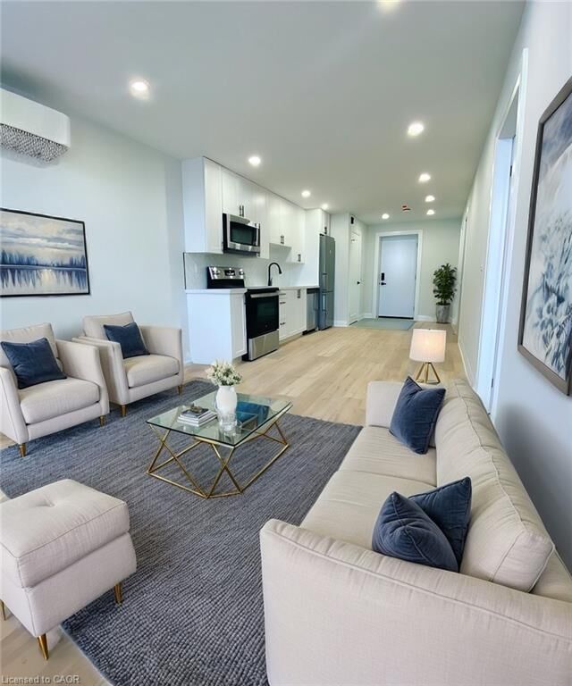 Property Photo: 588 Barton Street E 9 ON L8L 2Z5