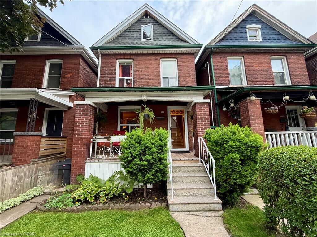 Property Photo:  92 Case Street  ON L8L 3G9 