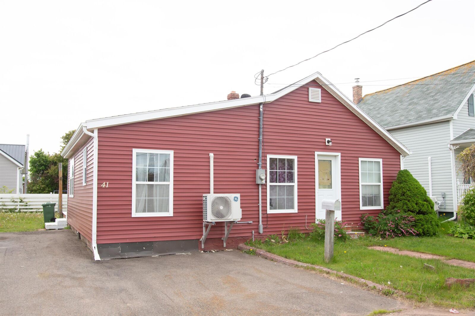 Property Photo: 41 St. Lawrence Street PE C1N 3X1