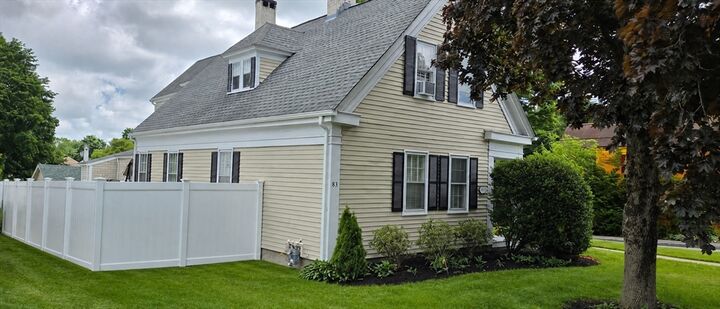 Property Photo:  83 Union St  MA 02370 