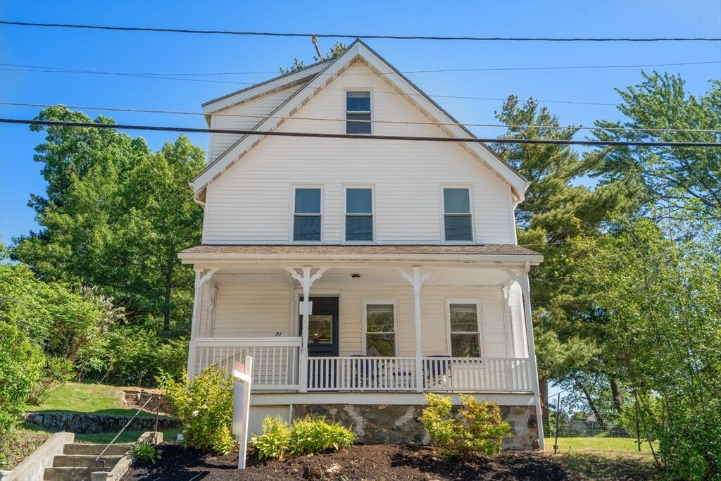 Property Photo: 71 Williams St MA 02148