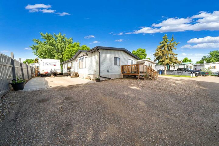 Photo de la propriété: 341 Cornell Crescent SW AB T1A 7Z3