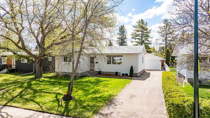 Property Photo: 19 Spencer Street AB T4N 0B1